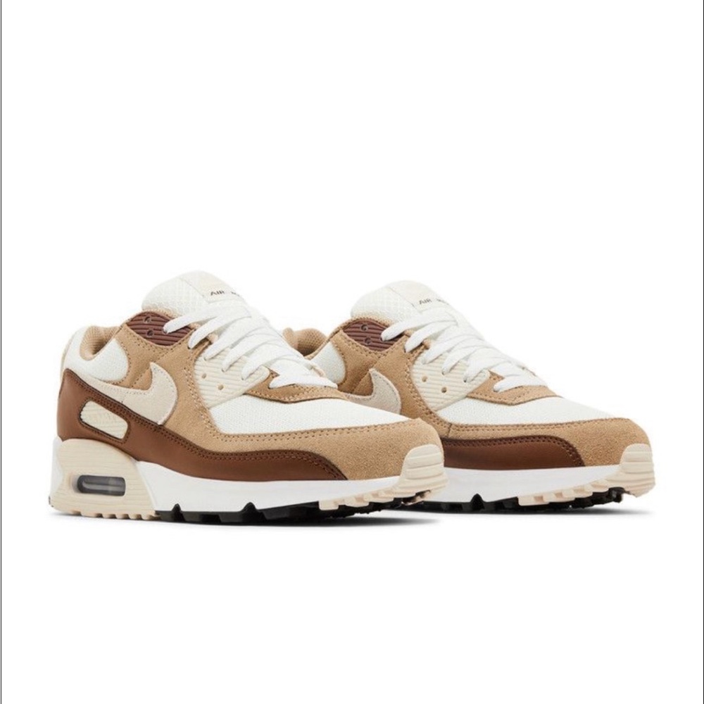 Nike Air Max 90 Khaki and Brown Athletic Shoes - Picture 2 of 10